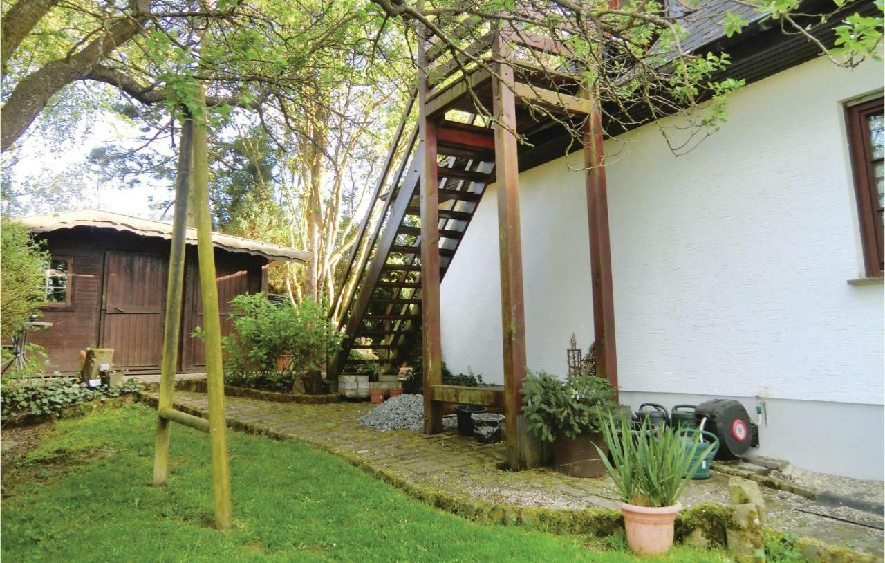 1 Bedroom Beautiful Apartment In Schoenecken Wetteldorf 外观 照片